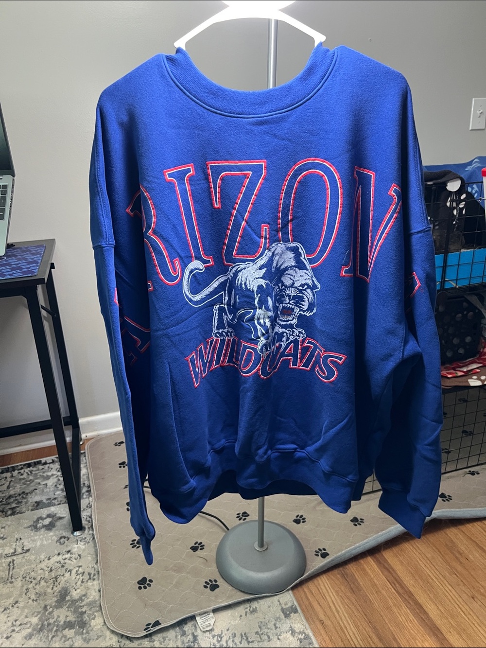 Arizona Wildcats Blue Graphic Crewneck Sweatshirt